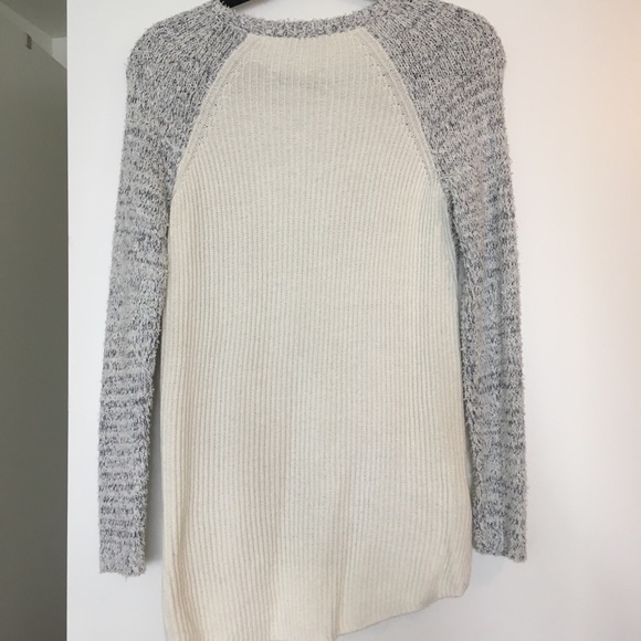 Gray/white LOFT sweater - Picture 4 of 4